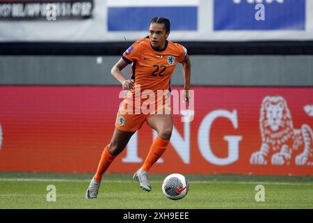 SITTARD - Esmee Brugts von Holland während des Qualifikationsspiels der Frauen für die Europameisterschaft zwischen den Niederlanden (W) und Italien (W) im Fortuna Sittard Stadium am 12. Juli 2024 in Sittard, Niederlande. ANP BART STOUTJESDIJK Credit: ANP/Alamy Live News Stockfoto