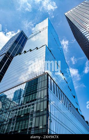 The Spiral, 66 Hudson Boulevard, Low-angle View, Hudson Yards, New York City, New York, USA Stockfoto