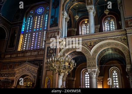 Metropolitan Cathedral of the Verkündigung, im Volksmund bekannt als Metropolis oder Mitropoli, erbaut im 19. Jahrhundert in Athen, Griechenland Stockfoto