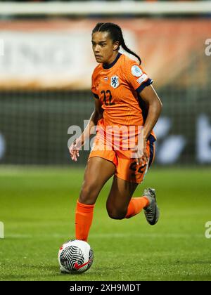 SITTARD - Esmee Brugts von Holland während des Qualifikationsspiels der Frauen für die Europameisterschaft zwischen den Niederlanden (W) und Italien (W) im Fortuna Sittard Stadium am 12. Juli 2024 in Sittard, Niederlande. ANP BART STOUTJESDIJK Credit: ANP/Alamy Live News Stockfoto