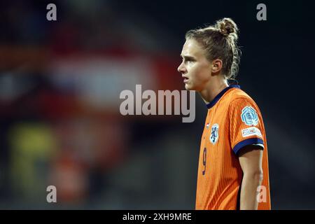 SITTARD - Vivianne Miedema aus Holland während des Qualifikationsspiels für die Europameisterschaft zwischen den Niederlanden (W) und Italien (W) im Fortuna Sittard Stadium am 12. Juli 2024 in Sittard, Niederlande. ANP BART STOUTJESDIJK Credit: ANP/Alamy Live News Stockfoto