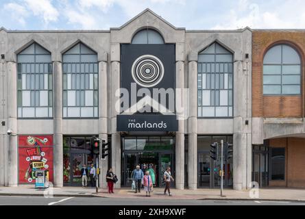 Das Marlands Shopping Centre im Stadtzentrum von Southampton, Hampshire, England, Großbritannien. Außenansicht auf Portland Terrace Stockfoto