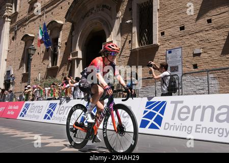 Chieti, Italien. Juli 2024. Ruth Edwards aus den USA und Human Powered Health Team waren während der 6. Phase der Giro d'Italia Women 2024 im Corso Marrucino zu sehen. Quelle: SOPA Images Limited/Alamy Live News Stockfoto