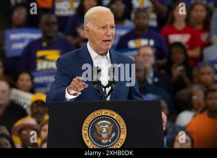 Detroit, Usa. Juli 2024. Präsident Joe Biden spricht am Freitag, den 12. Juli 2024 an der Renaissance High School in Detroit, Michigan. Foto: Rena Laverty/UPI Credit: UPI/Alamy Live News Stockfoto