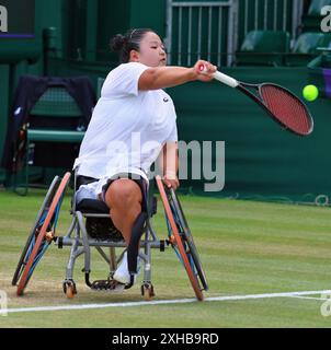 Ziying Wang aus China bei den Wimbledon-Meisterschaften 2024 im Rollstuhl. Stockfoto