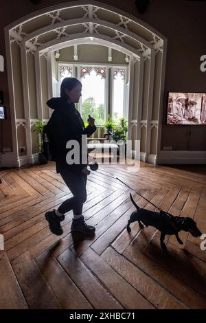 Claife, 9. Juli 2024: Wray Castle Stockfoto