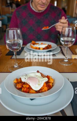 Migas servieren. Spanien. Stockfoto