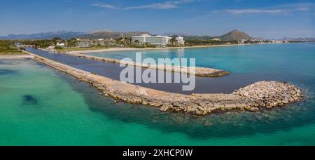 S Oberta, Ausgang zum Meer vom Canal Gran, Area Natural d'Especial Interes, im Naturpark von s'Albufera, Mallorca, Balearen inbegriffen Stockfoto