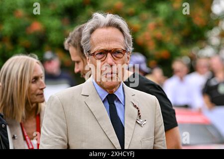 Goodwood House, Chichester, Großbritannien. Juli 2024. Goodwood Festival of Speed Day 3; Charles Henry Gordon-Lennox, 11. Duke of Richmond, 11. Duke of Lennox, 11. Duke of Aubigny, 6. Duke of Gordon, CBE, DL, Besitzer von Goodwood Credit: Action Plus Sports/Alamy Live News Stockfoto