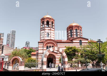 Batumi, Georgien - 13. JUNI 2024: Außenansicht der St. Nikolaus Kirche in Batumi, Ajara, Georgien. Stockfoto