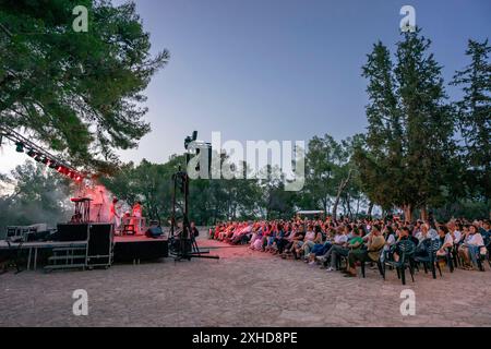 Anna Ferrer und Clara Fiol Konzert, Consolation, Sant Joan, La Lluna en Vers, Mallorca, Balearen, Spanien. Stockfoto