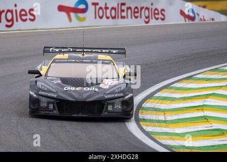 Sao Paulo, Brasilien. Juli 2024. SP - SAO PAULO - 13/07/2024 - FIA Langstrecken-Weltmeisterschaft 6 STUNDEN VON SAO PAULO - Qualifikation auf dem Interlagos Circuit für die 6 STUNDEN VON SAO PAULO in der LMGT3-Kategorie. Foto: Anderson Romao/AGIF (Foto: Anderson Rom&#xe3;o/AGIF/SIPA USA) Credit: SIPA USA/Alamy Live News Stockfoto