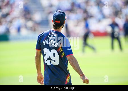 Hove UK 13. Juli 2024 - Shane Snater of Essex während des Cricket-Spiels Vitality T20 Blast zwischen Sussex Sharks und Essex auf dem 1. Central County Ground in Hove: Credit Simon Dack /TPI/ Alamy Live News Stockfoto