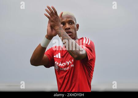 Danilo aus Nottingham Forest während des Freundschaftsspiels zwischen Chesterfield und Nottingham Forest im Stadion der SMH Group in Chesterfield am Samstag, den 13. Juli 2024. (Foto: Jon Hobley | MI News) Credit: MI News & Sport /Alamy Live News Stockfoto