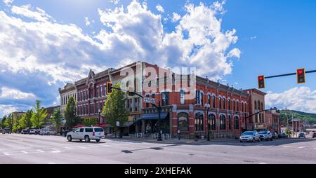 Gebäude entlang der Main Street in Ridgway, Pennsylvania, USA Stockfoto