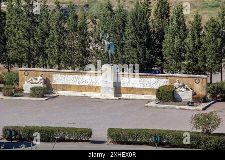 THERMOPYLEN, GRIECHENLAND - 21. SEPTEMBER 2012: Dies ist ein Denkmal für Leonid I. und 300 Spartaner, die das Land in einer Schlacht gegen die Perser verteidigten. Stockfoto