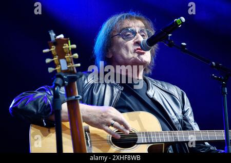 Maschine Dieter Birr live beim Berliner Rundfunk Open Air 2024 auf der Parkbühne Wuhlheide. Berlin, 13.07.2024 Stockfoto