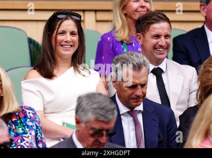 Lindsey Burrow in der königlichen Box am 14. Tag der Wimbledon Championships 2024 im All England Lawn Tennis and Croquet Club in London. Bilddatum: Sonntag, 14. Juli 2024. Stockfoto
