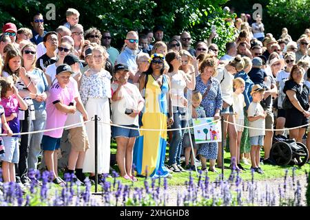 Borgholm, Schweden. Juli 2024. Kronprinzessin Victoria feiert zum 47. Geburtstag im Solliden Palace, Borgholm, Schweden. Juli 2024. Foto: Jonas Ekströmer/TT/Code 10030 Credit: TT News Agency/Alamy Live News Stockfoto