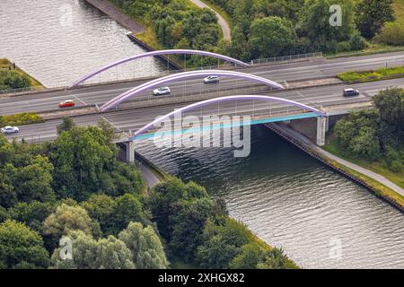 Luftbild, Datteln-Hamm-Kanal Kanalbrücke Autobahnbrücke der Autobahn A1, Stadtbezirk Herringen, Hamm, Ruhrgebiet, Nordrhein-Westfalen, Deutschland ACHTUNGxMINDESTHONORARx60xEURO *** Luftaufnahme, Datteln Hamm Kanalbrücke Autobahnbrücke der Autobahn A1, Bezirk Herringen, Hamm, Ruhrgebiet, Nordrhein-Westfalen, Deutschland ATTENTIONxMINDESTHONORARx60xEURO Stockfoto