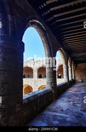 Innenraum des Archäologischen Museums von Rhodos, Altstadt, Rhodos, Dodekanese, Griechenland, Europa Stockfoto