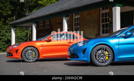 Alpine A110 Sportwagen auf der Euroversammlung, die am 14. Juli 2024 in Bicester Heritage stattfand. Stockfoto