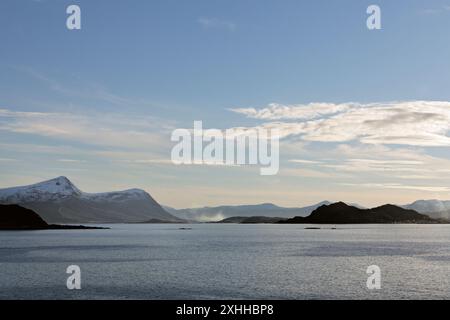 Fjorde von Westnorwegen außerhalb von Aalesund Stockfoto