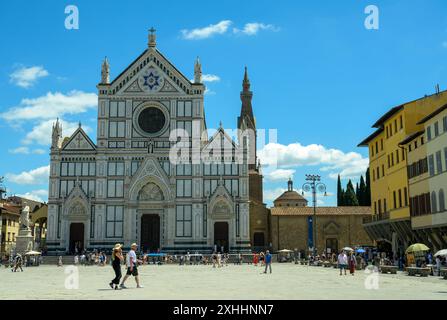 Bauern protestieren gegen die Invasion von ausländischem Weizen, der in der Kathedrale Santa Maria del Fiore in Florenz für die Herstellung von Pasta und Brot verwendet wird Stockfoto