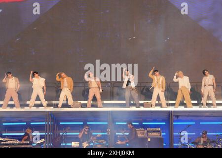 NUR Stray Kids, die auf der Bühne im BST Hyde Park in London auftreten. Bilddatum: Sonntag, 14. Juli 2024. Stockfoto