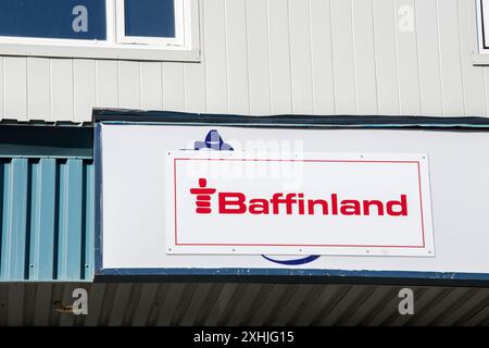 Unterschrift des Bergbauunternehmens Baffinland in Iqaluit, Nunavut, Kanada Stockfoto