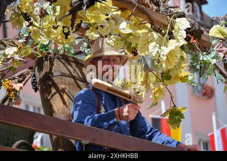 Rottenburg großer Umzug, 750 Jahre Rottenburg, 14.07.2024, *** Rottenburg Grosse Parade, 750 Jahre Rottenburg, 14 07 2024, Copyright: XEibner-Pressefoto/RalphxKunzex EP RKE Stockfoto