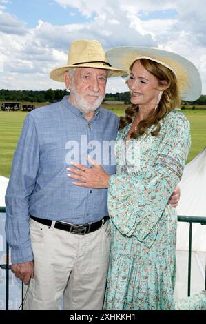 Dieter Hallervorden mit Ehefrau Christiane Zander beim 4. Internationaler Ladies Cup und Hut Contest 2024 im Polo Park Seeburg/Berlin. Dallgow-Döberitz, 14.07.2024 *** Dieter Hallervorden mit Frau Christiane Zander beim 4. Internationalen Ladies Cup and hat Contest 2024 im Polo Park Seeburg Berlin Dallgow Döberitz, 14 07 2024 Foto:XF.xKernx/xFuturexImagex Ladies Cup 4709 Stockfoto