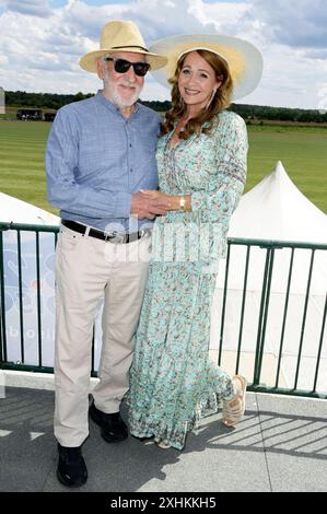 Dieter Hallervorden mit Ehefrau Christiane Zander beim 4. Internationaler Ladies Cup und Hut Contest 2024 im Polo Park Seeburg/Berlin. Dallgow-Döberitz, 14.07.2024 *** Dieter Hallervorden mit Frau Christiane Zander beim 4. Internationalen Ladies Cup and hat Contest 2024 im Polo Park Seeburg Berlin Dallgow Döberitz, 14 07 2024 Foto:XF.xKernx/xFuturexImagex Ladies Cup 4708 Stockfoto