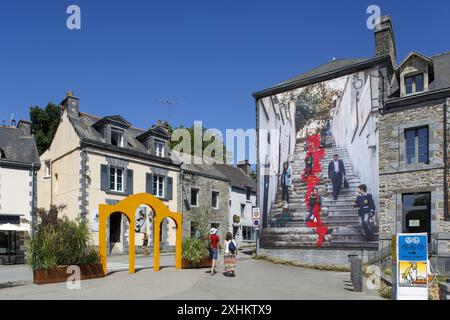 Frankreich, Morbihan, La Gacilly, das La Gacilly Photo Festival, immersives und ambulantes Fotoerlebnis im Herzen von rund 30 Open Air g Stockfoto