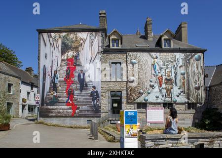 Frankreich, Morbihan, La Gacilly, das La Gacilly Photo Festival, immersives und ambulantes Fotoerlebnis im Herzen von rund 30 Open Air g Stockfoto