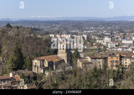 Frankreich, Puy de Dome, Thiers, Hauptstadt des Bestecks seit dem 15. Jahrhundert, Kirche Saint Jean du Passt, regionaler Naturpark Livradois-Forez, Parc nat Stockfoto