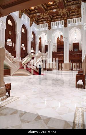 Sultanat von Oman, Muscat, Bezirk Shati Al Qurm, Königliche Oper von Muscat auf Befehl von Sultan Qaboos erbaut Stockfoto