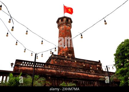 Hanoi Flagtower (Cot Co Ha Noi) Kriegsdenkmal, ein Steinturm in Ha Noi Vietnam Stockfoto