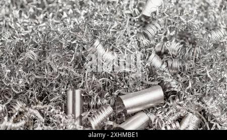 Metall, Werkstoff, Metallspäne, Stahlschrott aus Edelstahl Stockfoto