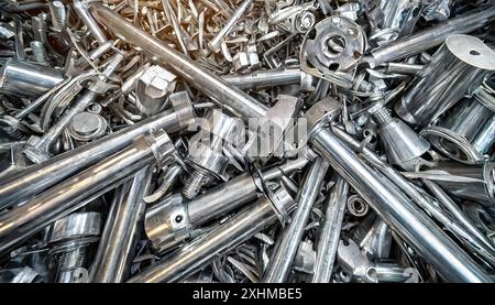 Metall, Werkstoff, Metallspäne, Stahlschrott aus Edelstahl Stockfoto