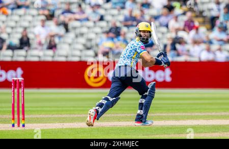 Moeen Ali schlägt für die Bears in einem T20 Blast Spiel zwischen Birmingham Bears und Derbyshire Falcons. Stockfoto