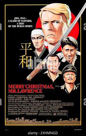 Merry Christmas Mr. Lawrence (1983) unter der Regie von Nagisa Ôshima mit David Bowie, Takeshi Kitano, Tom Conti und Ryuichi Sakamoto. Während des Zweiten Weltkriegs versucht ein britischer Oberst, die kulturellen Kluft zwischen einem britischen Kriegsgefangenen und dem japanischen Gefangenenlager-Kommandanten zu überbrücken, um Blutvergießen zu vermeiden. Foto eines Original-Posters aus dem Jahr 1983 mit einem Blatt aus den USA mit Kunst von Makhi ***NUR ZUR REDAKTIONELLEN VERWENDUNG***. Quelle: BFA / Universal Pictures Stockfoto