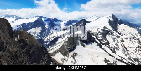 Alpen Schnee Berg vom Aussichtspunkt am Gipfel des Kitzsteinhorns, österreichische Landschaft Stockfoto