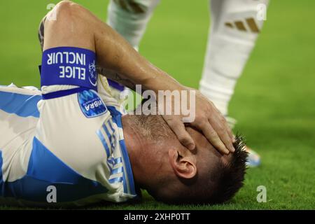 Argentinas Stürmer Lionel Messi gestubt in Schmerz während des Copa America USA 2024 Endspiels zwischen Argentinien und Kolumbien im Hard Rock Stadium, am 14. Juli 2024 MIAMI UNITED STATES Copyright: XALEJANDROxPAGNIx Stockfoto