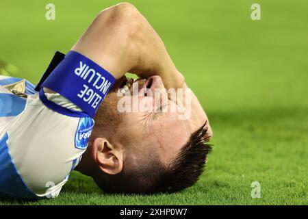 Argentinas Stürmer Lionel Messi gestubt in Schmerz während des Copa America USA 2024 Endspiels zwischen Argentinien und Kolumbien im Hard Rock Stadium, am 14. Juli 2024 MIAMI UNITED STATES Copyright: XALEJANDROxPAGNIx Stockfoto