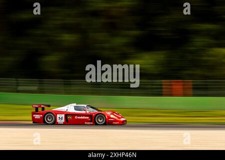 Franchorchamps, Belgien, 27. Juni 2024, #14 Evgeny Kireev - Maserati MC12 GT1/2005 während des CrowdStrike Spa 2024 24 Stunden, hundertjährige Ausgabe, Endur Stockfoto