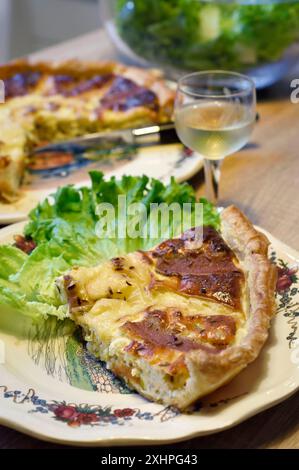 Frankreich, Bas-Rhin (67), Straßburg, Munster und Cumin quiche Stockfoto