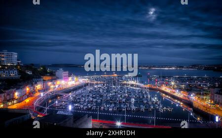 GB - DEVON: Torquay Harbour at Night © Edmund Nagele F.R.P.S. Stockfoto