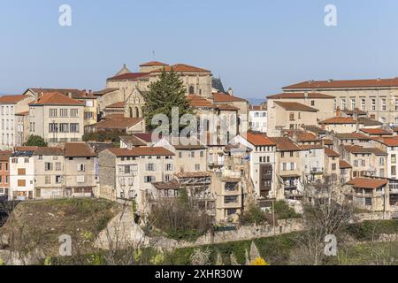 Frankreich, Puy de Dome, Thiers, Hauptstadt des Bestecks seit dem 15. Jahrhundert, Kirche Saint Gene, regionaler Naturpark Livradois-Forez, Parc naturel rég Stockfoto