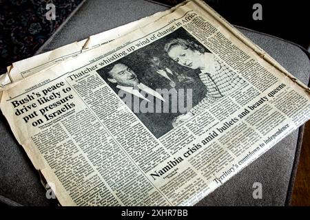 Alte Vintage-Zeitung The Times vom Montag, dem 3. april 1989 Stockfoto